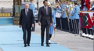 Cumhurbaşkanı Erdoğan, Katar Emiri Şeyh Temim bin Hamed Al Sani'yi Görkemli Bir Törenle Karşıladı